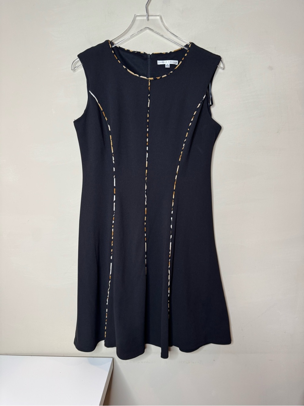 Sandra Darren Black Sleeveless Fit & Flare Dress Size 8 - Picture 2 of 9